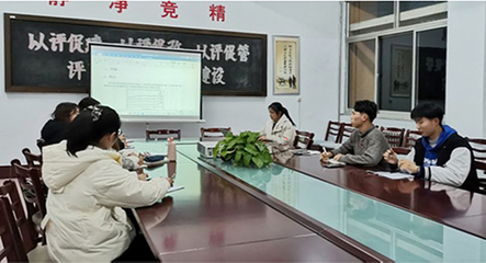 紡織科學(xué)與工程學(xué)院成立大學(xué)生科研小組 教育項目與科研文獻的研究與開發(fā)